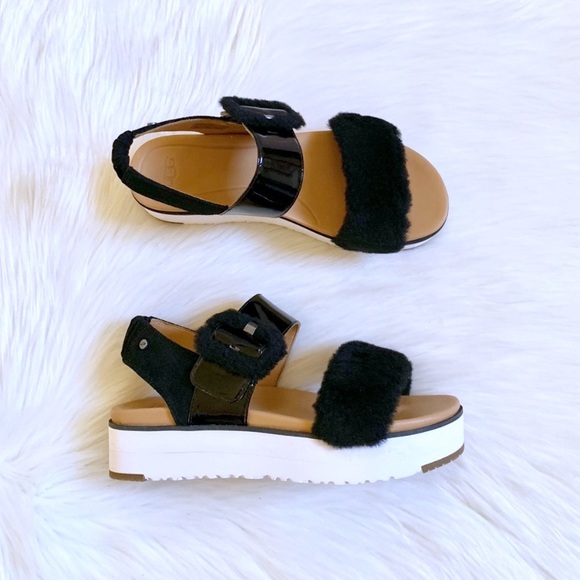 UGG Black Le Fluff Platform Sandals - Picture 4 of 8